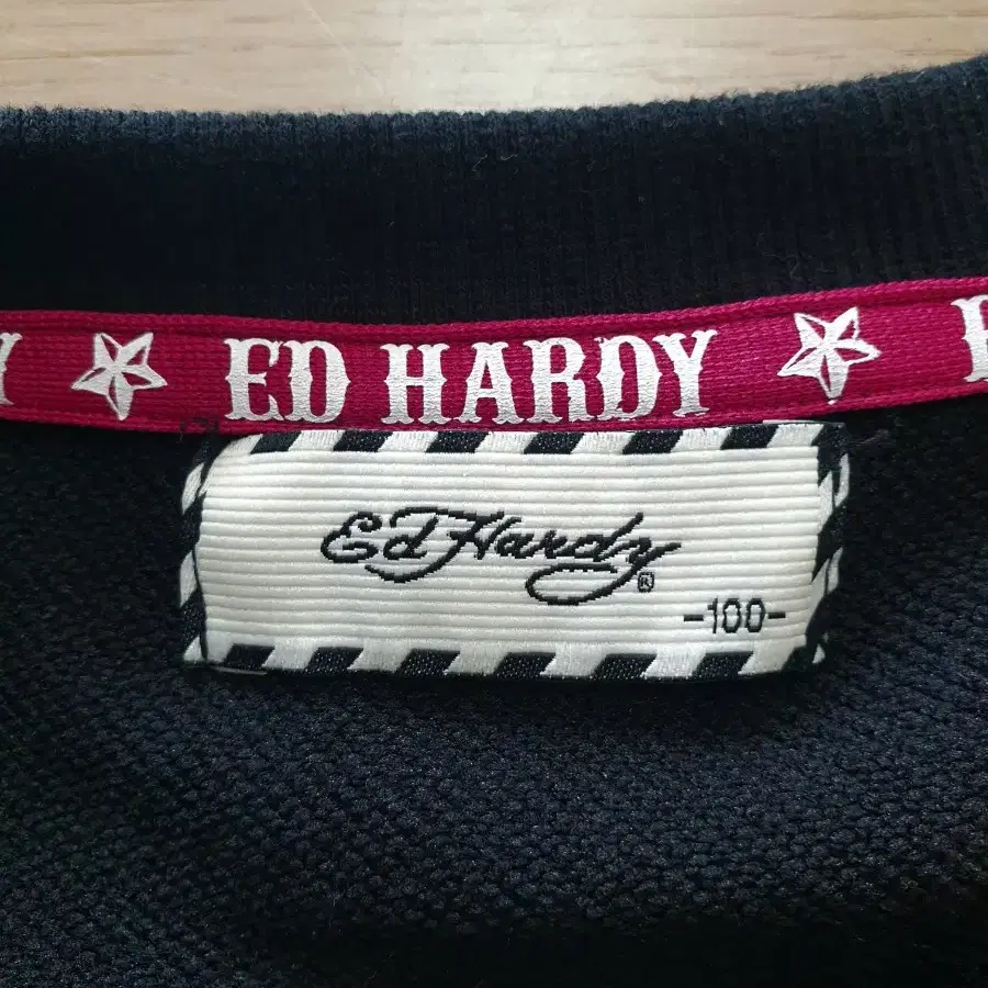 ED HARDY 에드하디 맨투맨