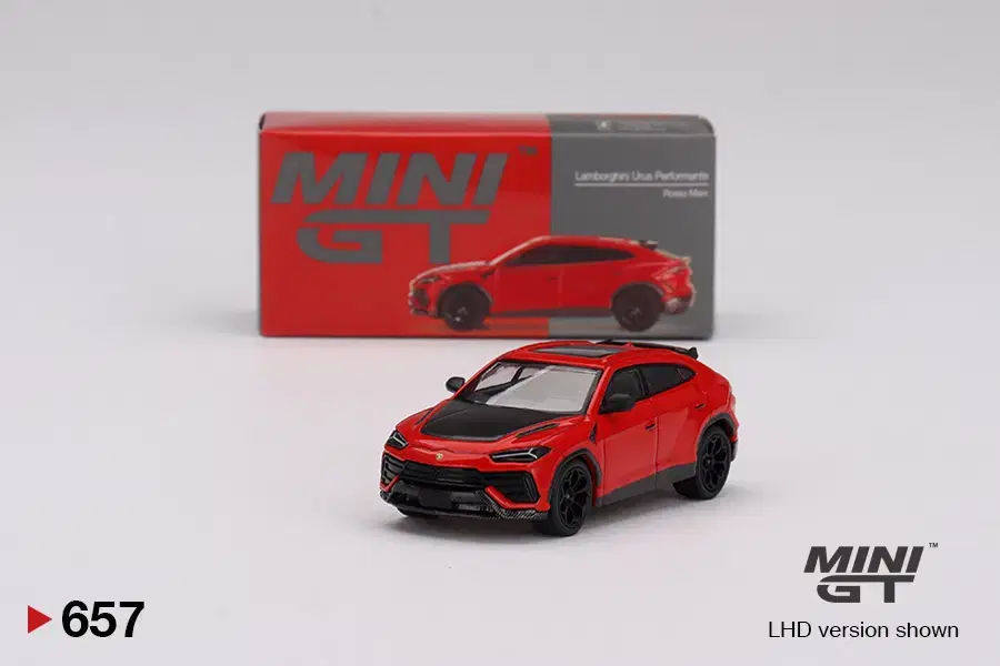 1:64 Mini GT 람보르기니 우루스 퍼포만테