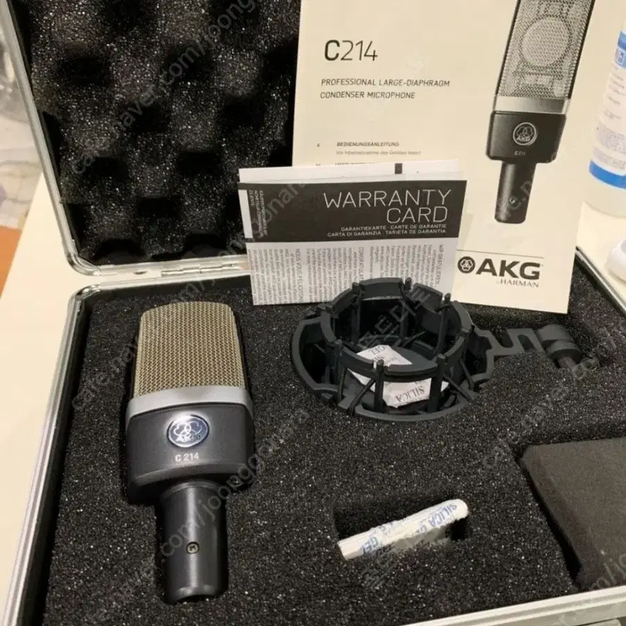 AKG C214 콘덴서 마이크 유튜브 국내 정품 미개봉