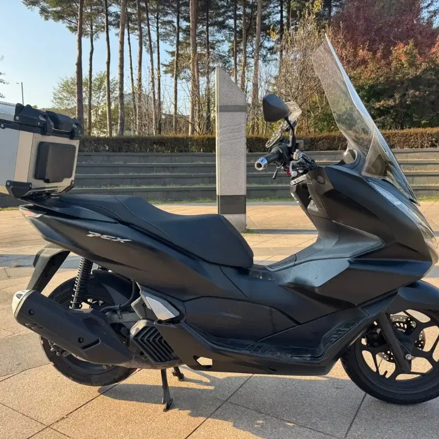 혼다 pcx125 21년 abs 짧은키로수 판매합니다