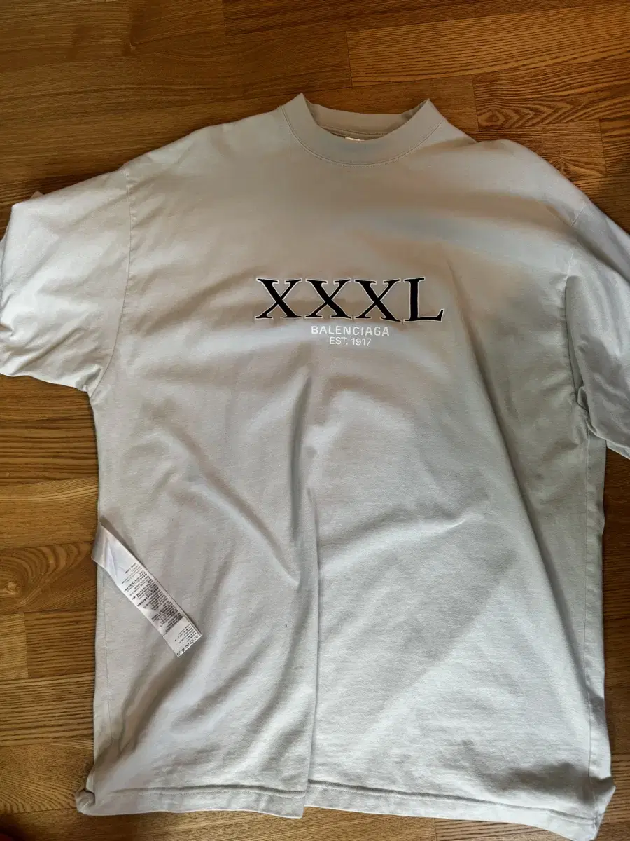 발렌시아가 3xl 반팔 2