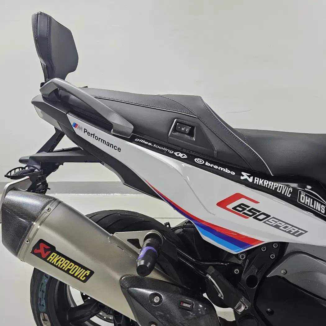 BMW c650s 짧은 키로수 저렴하게 판매합니다.