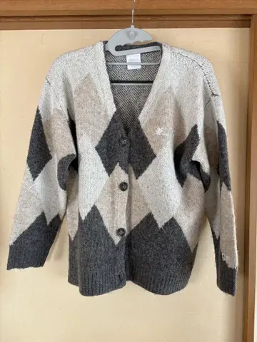 뉴에라 뉴에라 가디건 니트 여성용