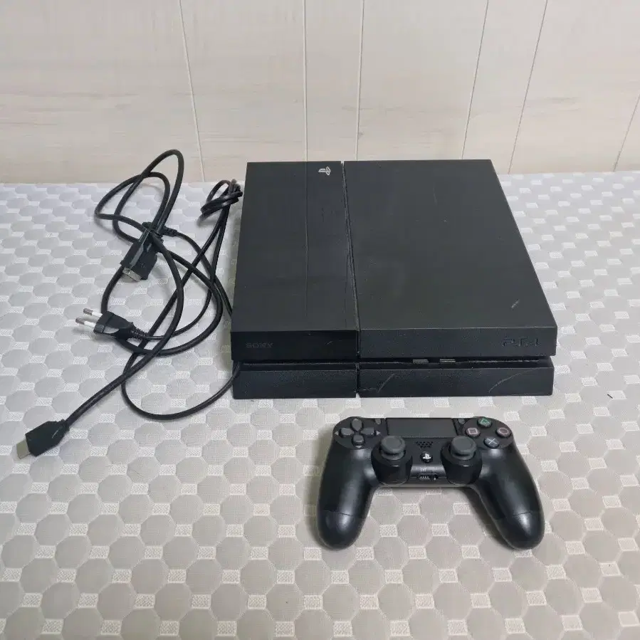 PS4(택비 포함)