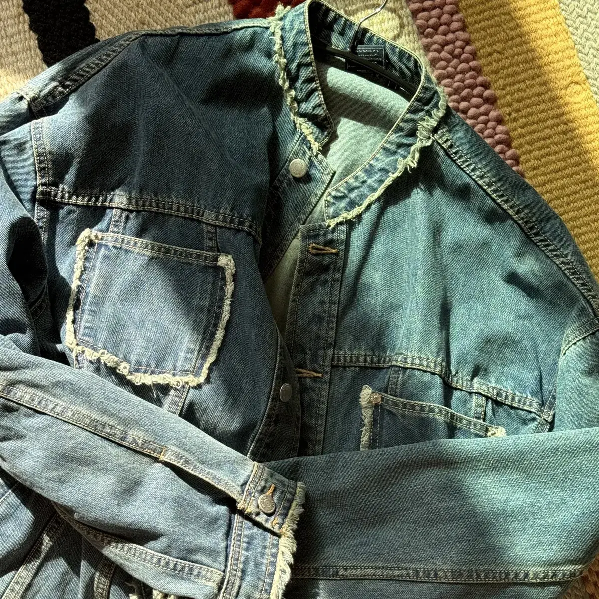 XL) Romantic Crown Destroyed Tucker Jacket