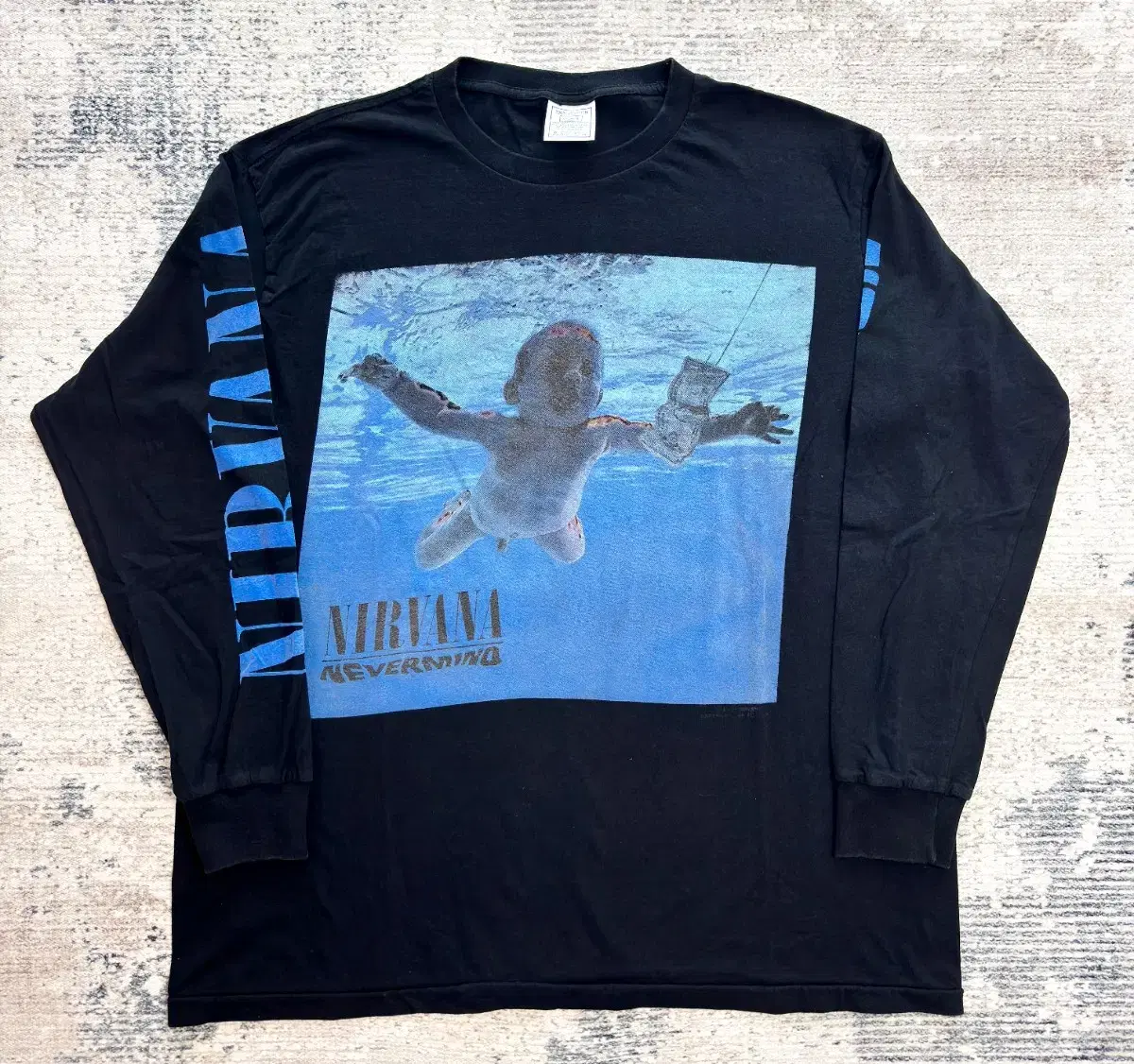 Nirvana Vintage Band Tee (XLsize)