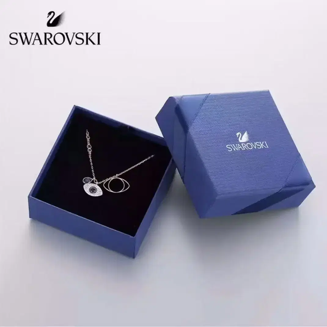 SWAROVSKI사파이어 목걸이