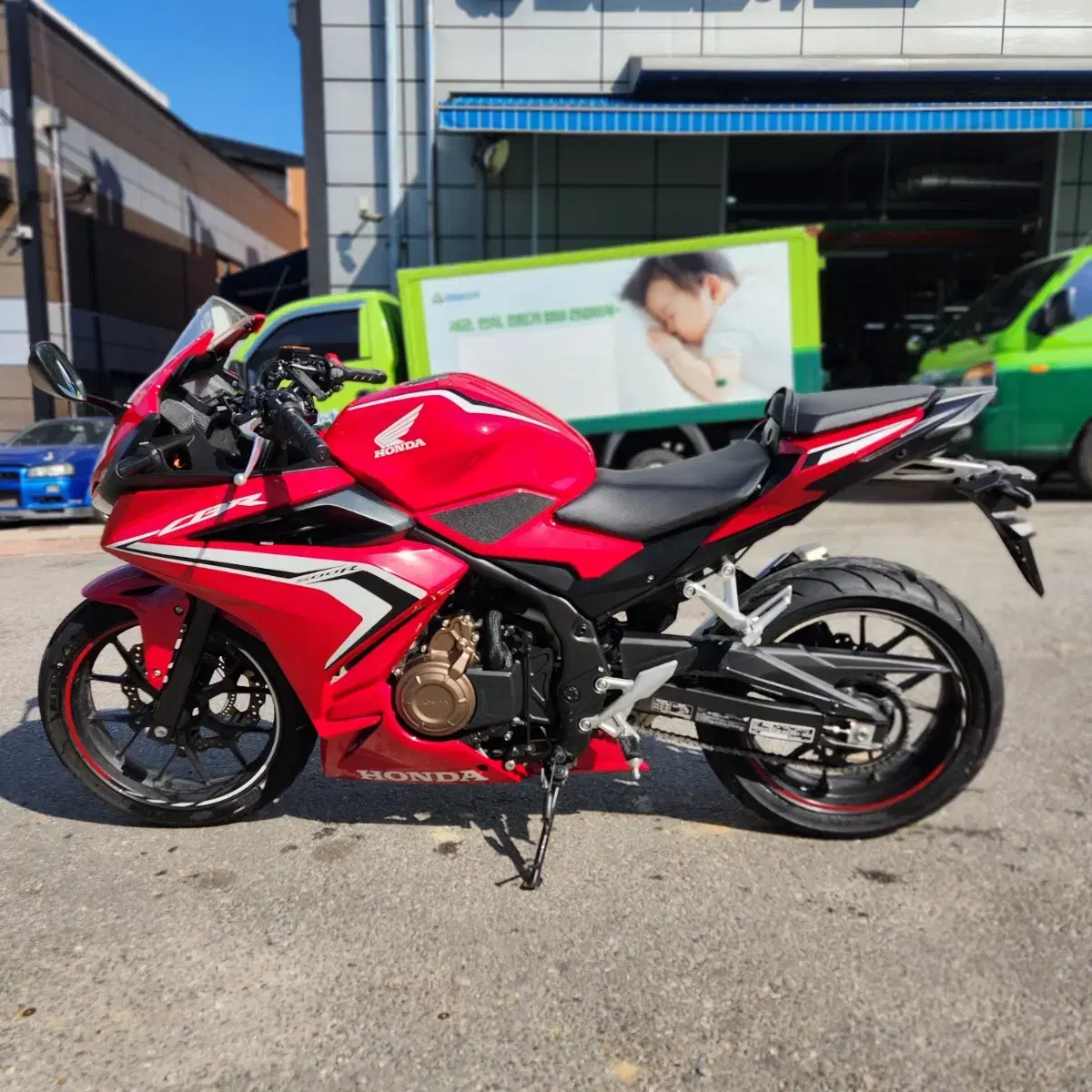 연말특가/cbr500r 21년식 1만8천키로 깔끔한외관,깔금한셋팅