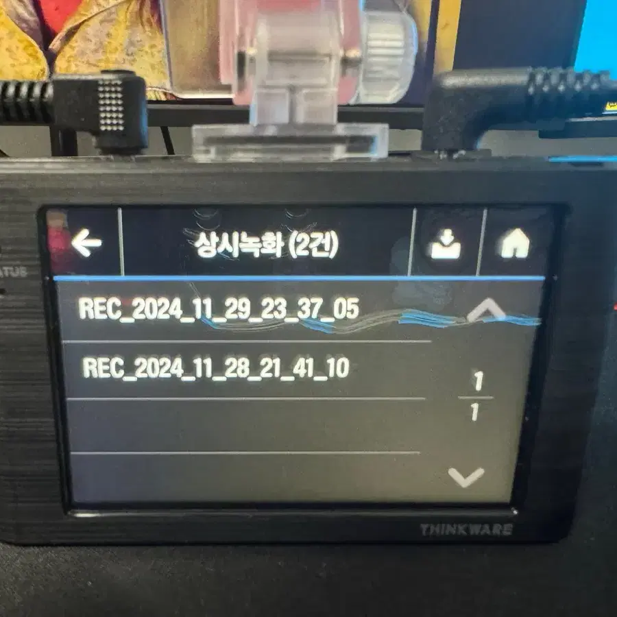 블랙박스 2채널 아이나비 Z5000+ FHD 32GB 팝니다. 3462A