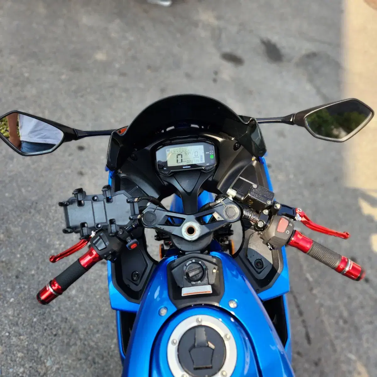 연말특가/gsxr125 19년형 2만키로 요시무라풀배기,깔끔한외관