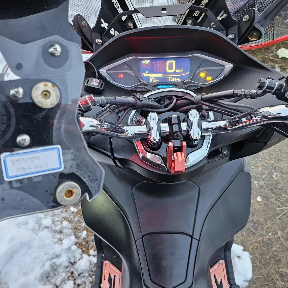 PCX125cc (준튜닝)22년식 배달셋팅오토바이 무사고차량 판매합니다