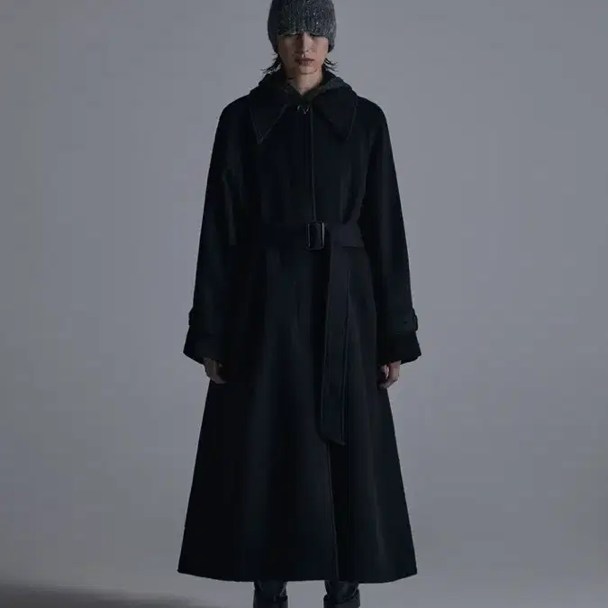 트리밍버드 Traum Balmacaan Long Coat [ Black