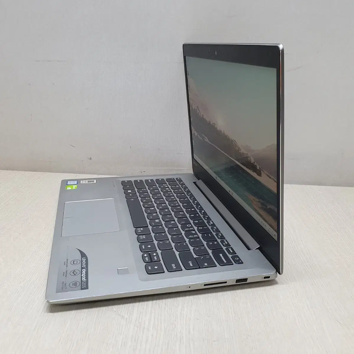 LENOVO ideapad 520s i7-8 FHD 학습 사무 게임