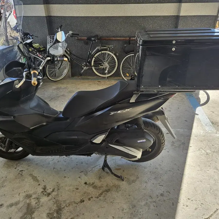 pcx125 22년식