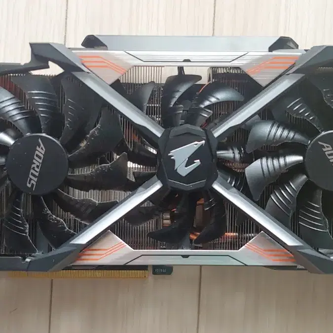 Gigabyte GTX1080TI AUROS Extream