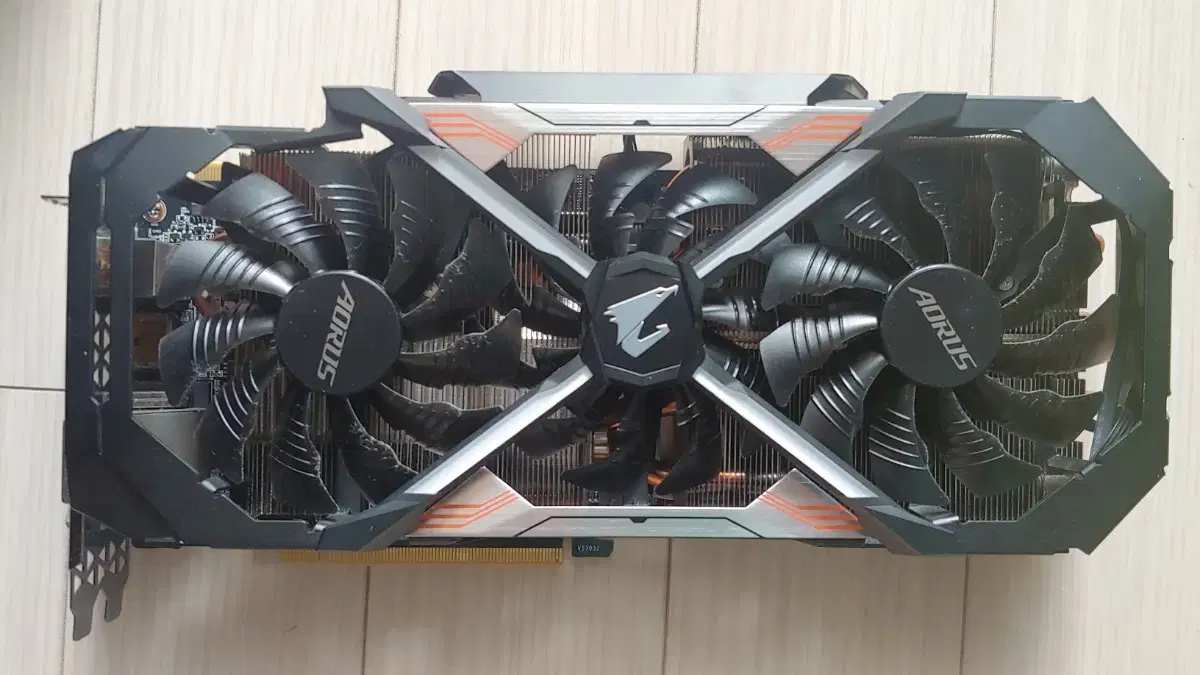 Gigabyte GTX1080TI AUROS Extream