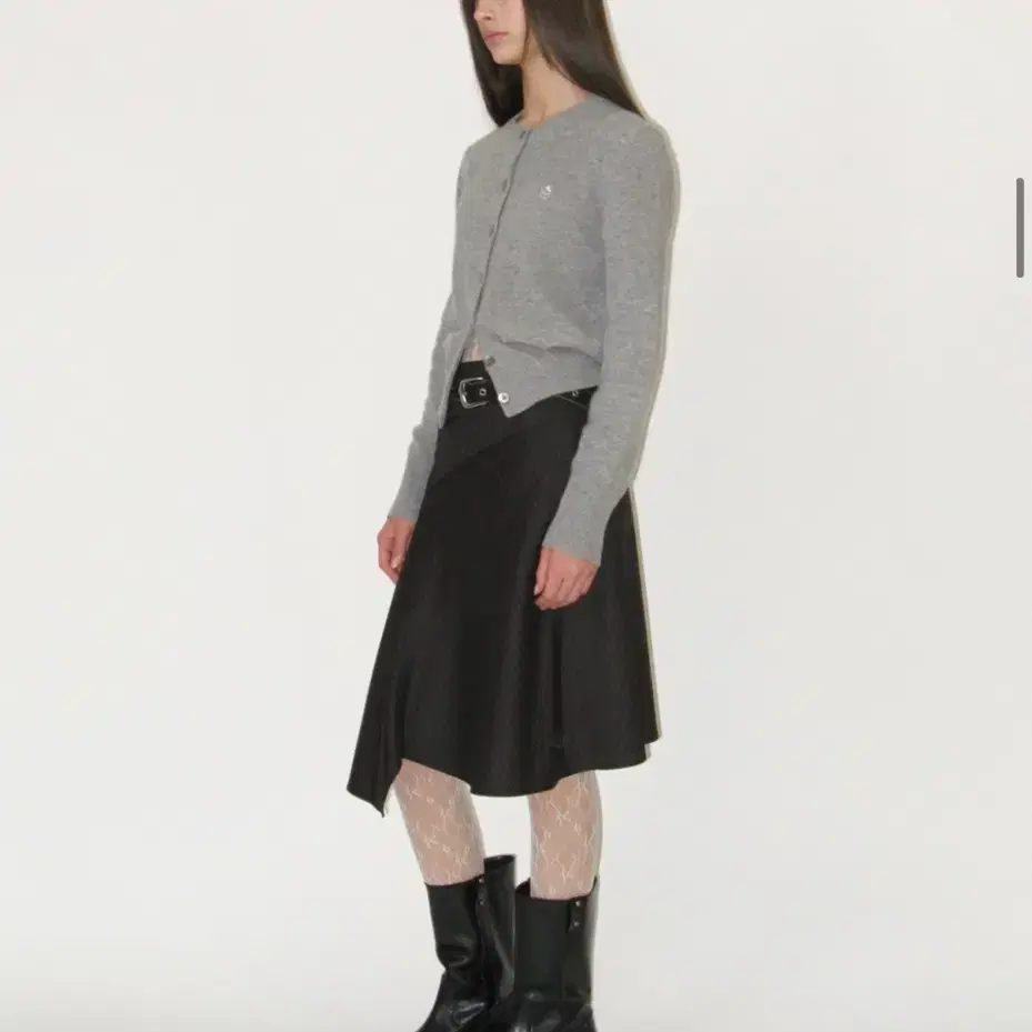 썬번프로젝트 스커트 Asymmetric midi skirt