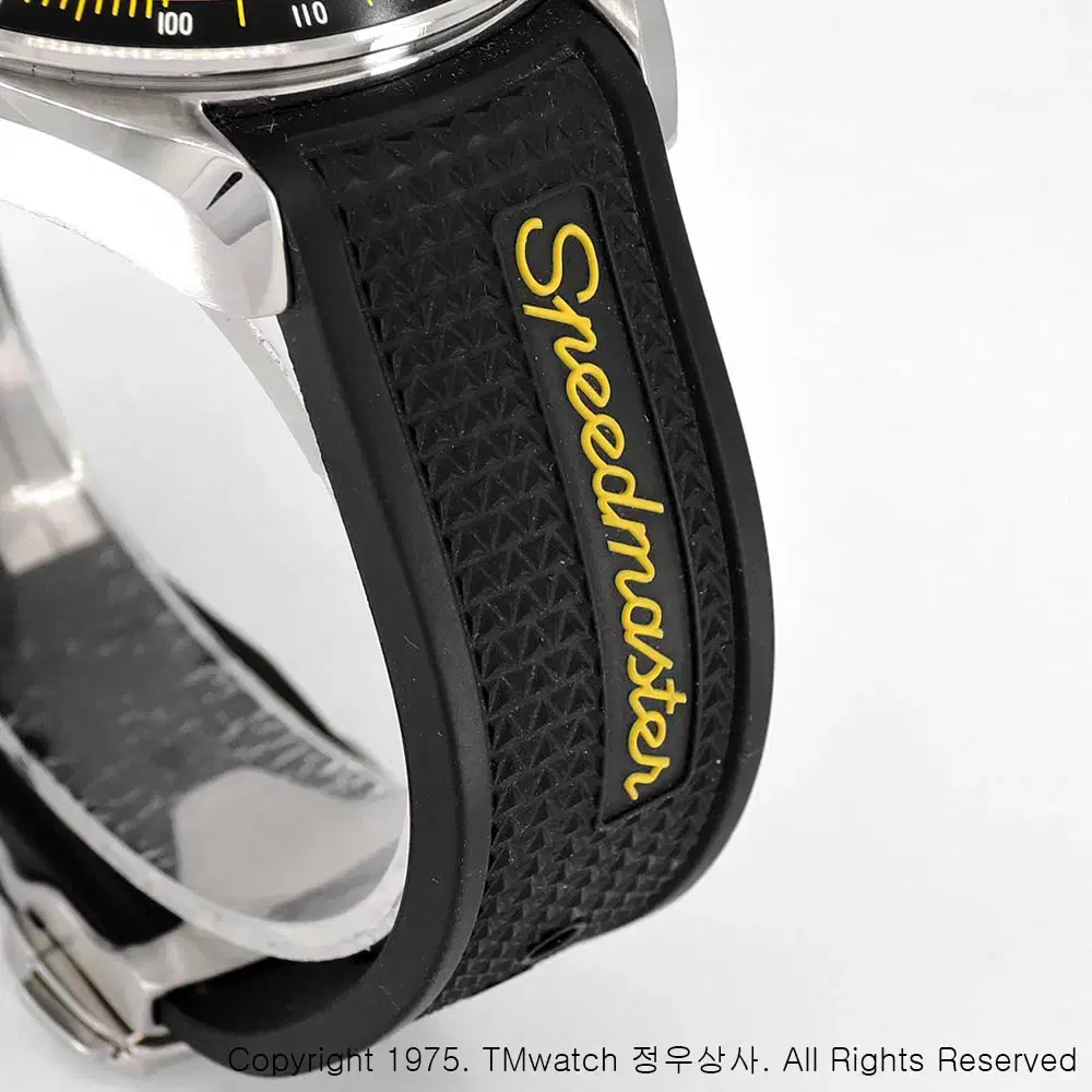 오메가 스피드마스터 크로노 40mm 326.32.40.50.06.001