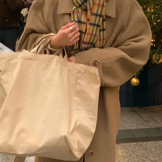 르로브 발마칸 코트Lambs Balmacaan Coat (beige)