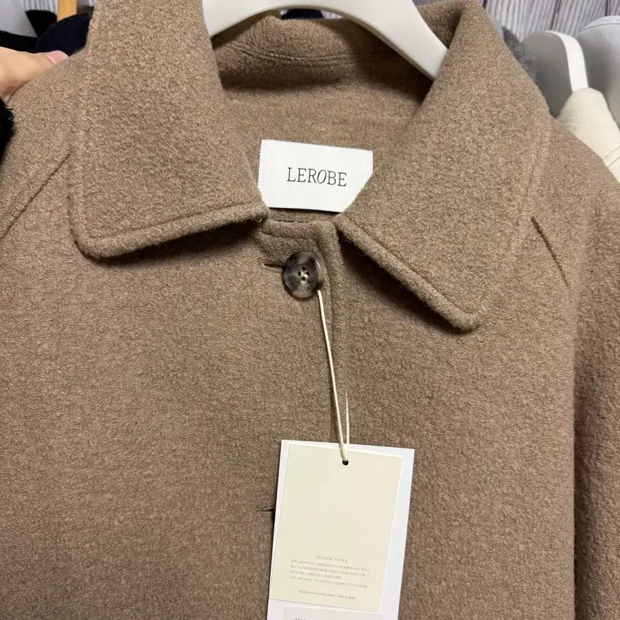 르로브 발마칸 코트Lambs Balmacaan Coat (beige)