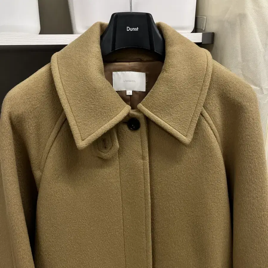 링서울 hidden single wool coat  Camel