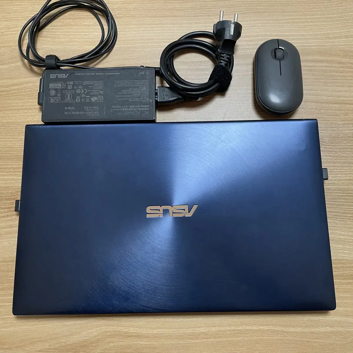 ASUS 젠북 15 (GTX 1650)