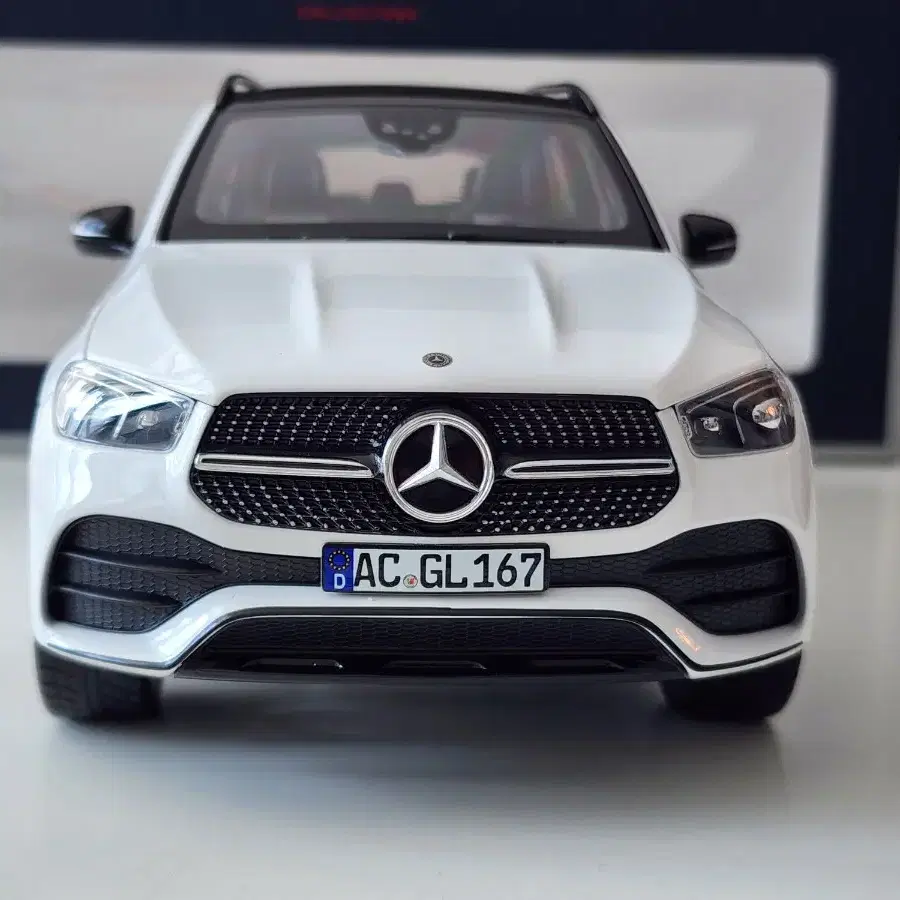 1:18 노레브 벤츠 GLE SUV 화이트 다이캐스트