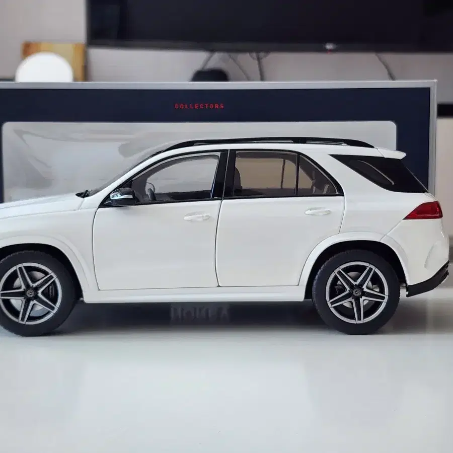 1:18 노레브 벤츠 GLE SUV 화이트 다이캐스트