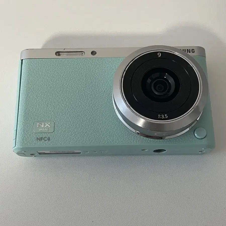 삼성 NX mini (미러리스) 카메라 + 9mm렌즈