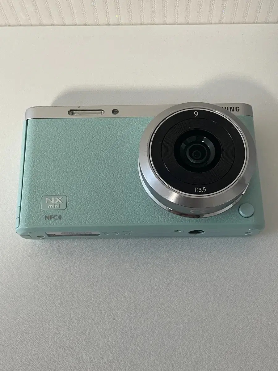 삼성 NX mini (미러리스) 카메라 + 9mm렌즈