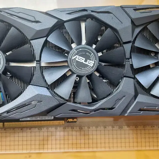 asus rog strix gtx 1070ti 그래픽카드