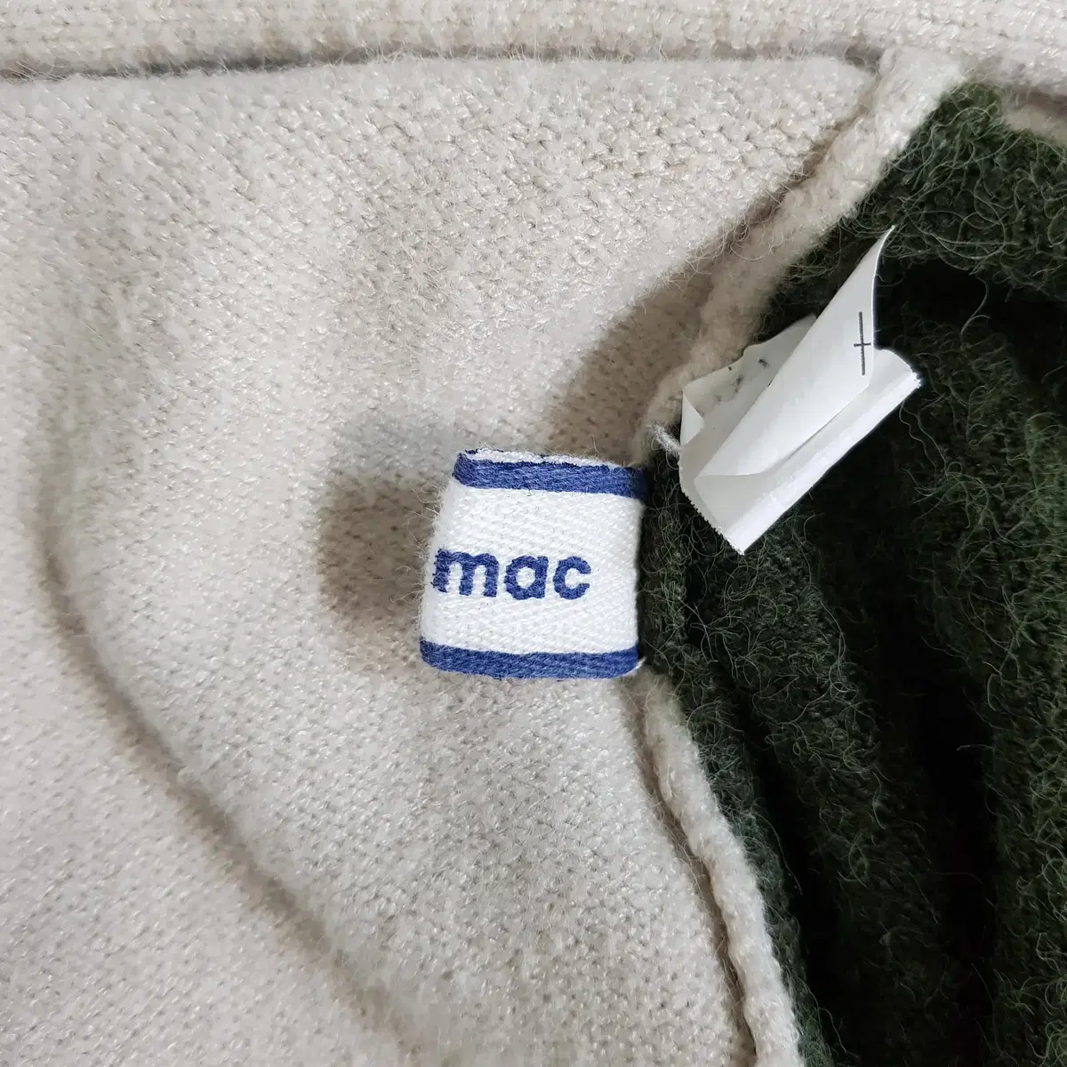 the mac 배색 포켓 가디건 S사이즈