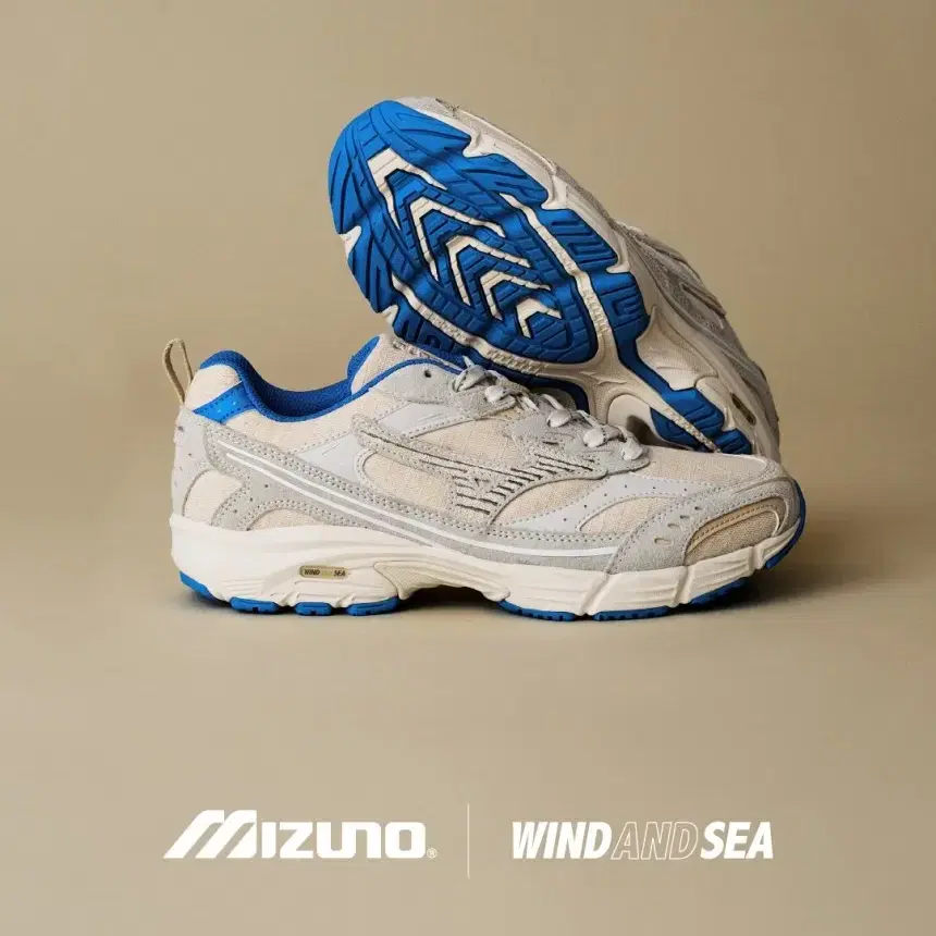 미즈노 MIZUNO MXR 'WIND AND SEA' 260사이즈 새제품