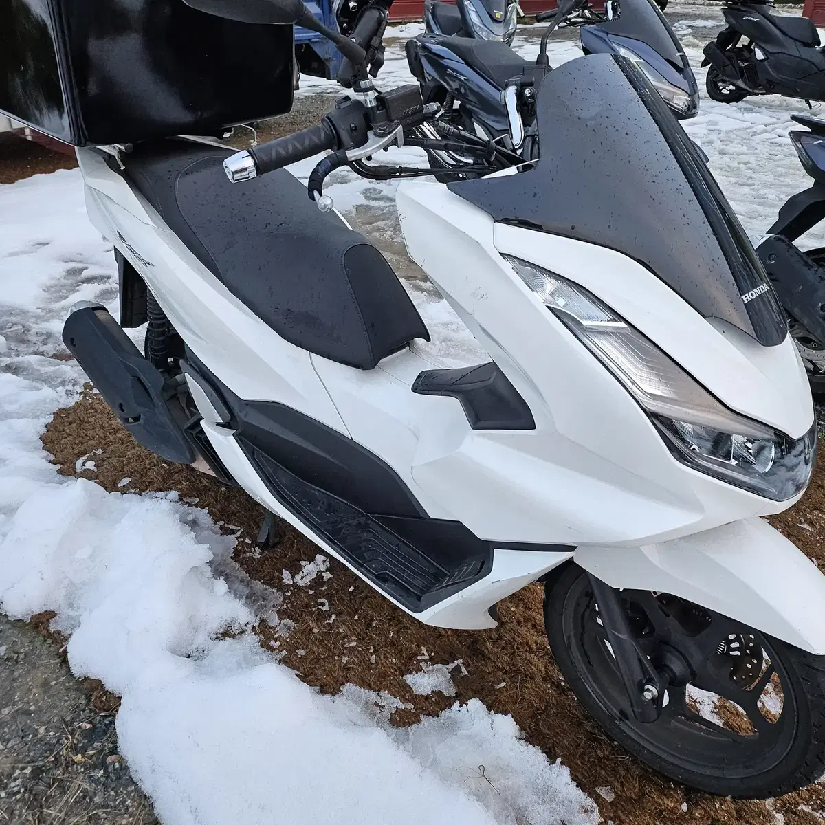 PCX125cc 22년식 무사고차량 판매합니다