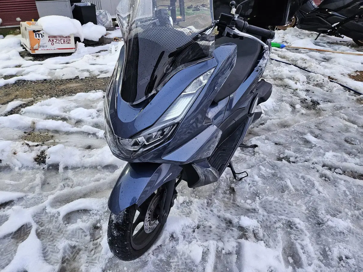 PCX125cc 22년식 판매합니다 39,xxx km   190만