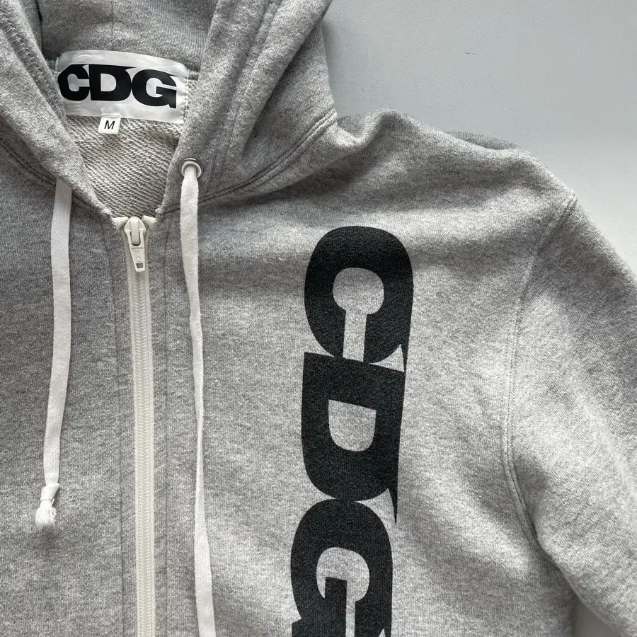 Cdg 꼼데가르송 & 디즈니 후드 집업