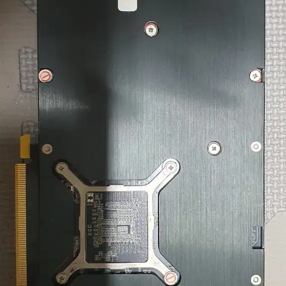 이엠텍 gtx1080 슈젯