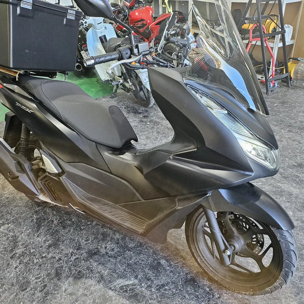 PCX125cc 22년식 판매합니다