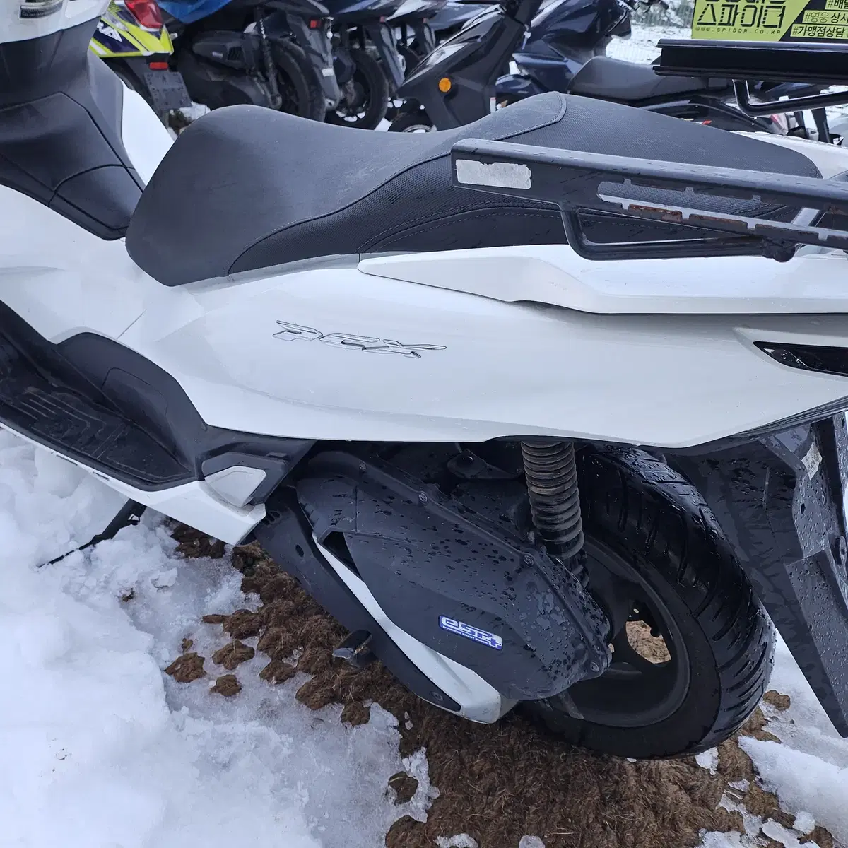 PCX125cc 22년식 판매합니다