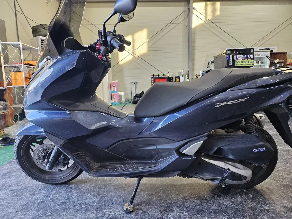 PCX125cc 22년식 판매합니다 29,xxx km  // 260만