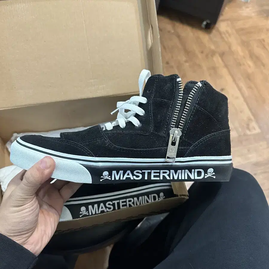 mastermind x vans