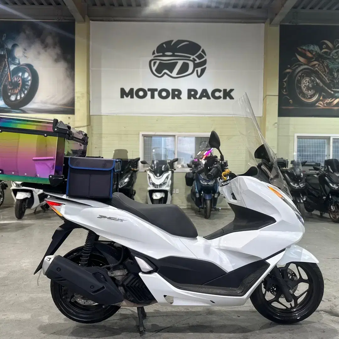 혼다 PCX125ABS 22년 1.6만 완무 풀옵션 차량상태 S급판매