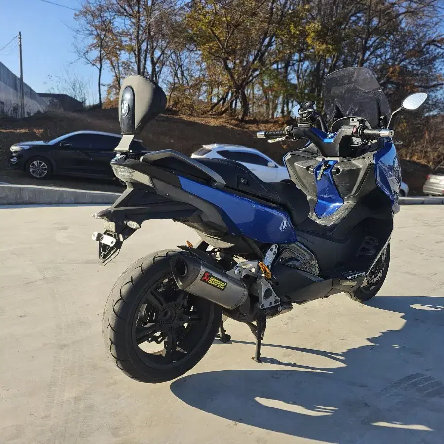 BMW c600s 13년식 7만키로 260만원 블랙도색중