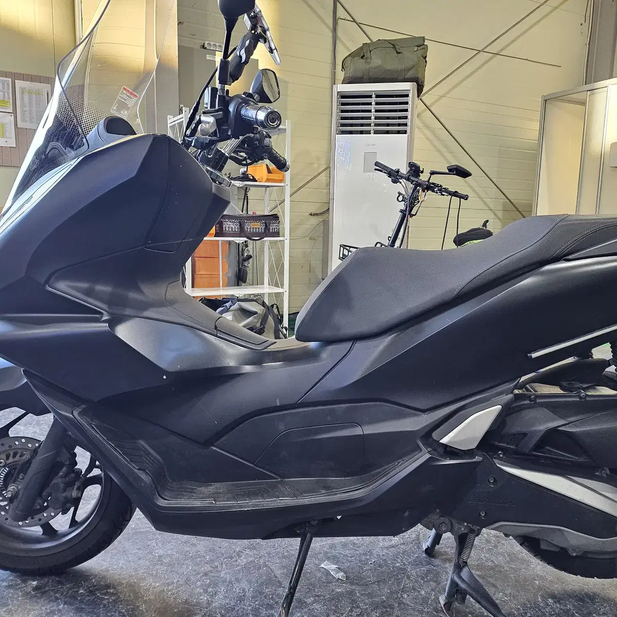 PCX125cc 22년식 판매합니다 // 48,xxx km //180만