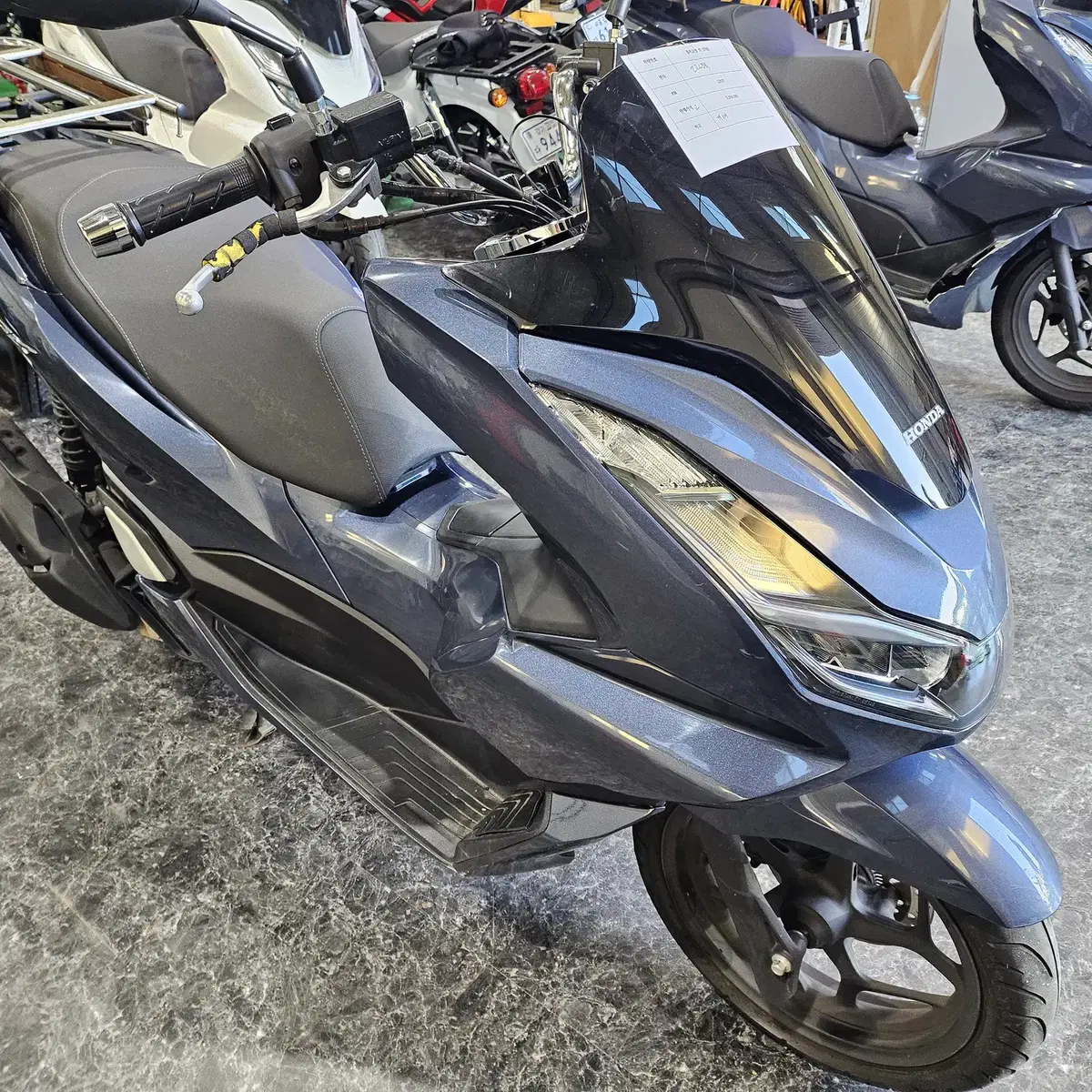 PCX125cc 22년식 판매합니다