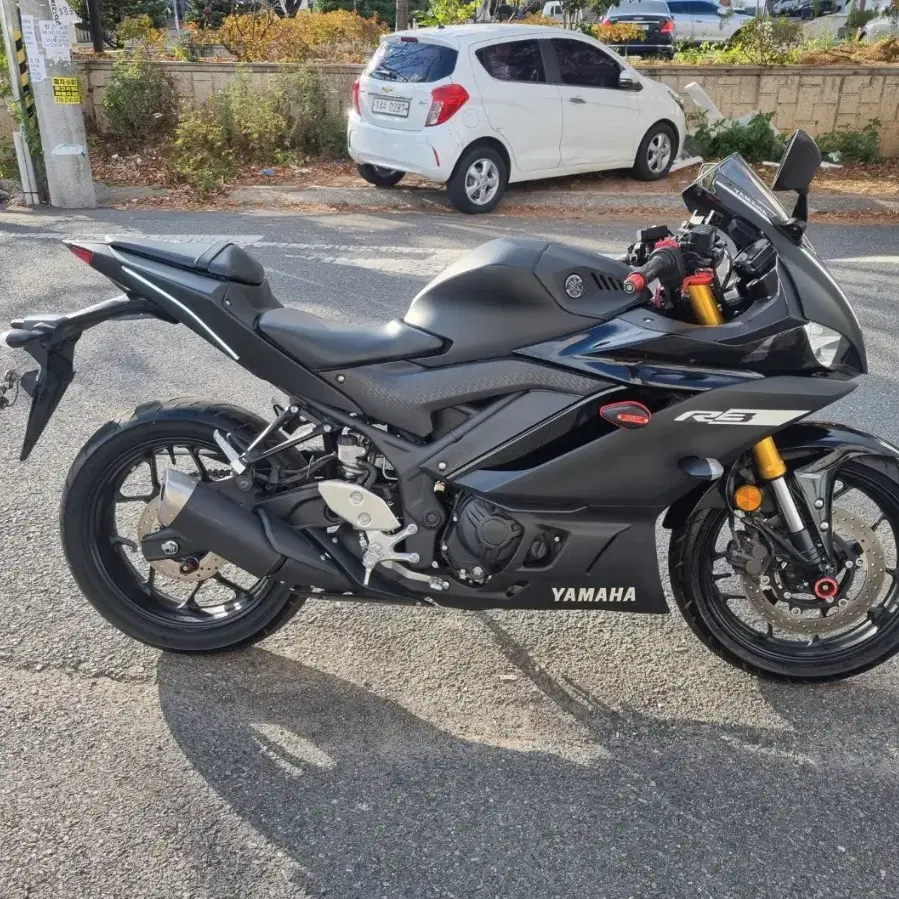 야마하 yzf r3 19년 신차급 짦은키로수 대구 mt03 닌자400