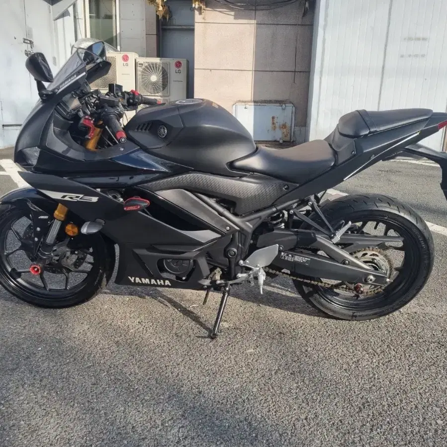 야마하 yzf r3 19년 신차급 짦은키로수 대구 mt03 닌자400