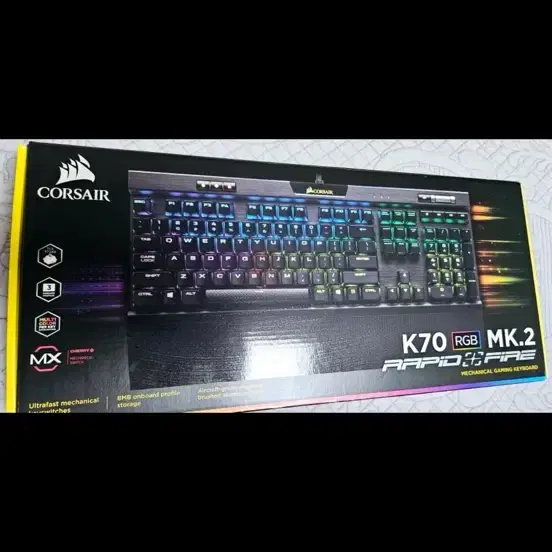 커세어 k70 CORSAIR K70 RGB MK.2 은축