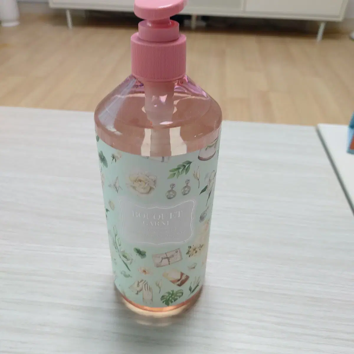 [무료배송] 푸케가르니 비타 콜라겐 바디 워시 750ml 한병