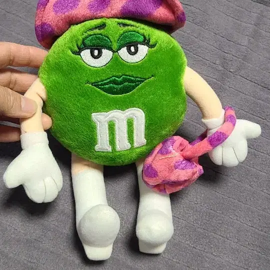 m&m 초콜렛 인형